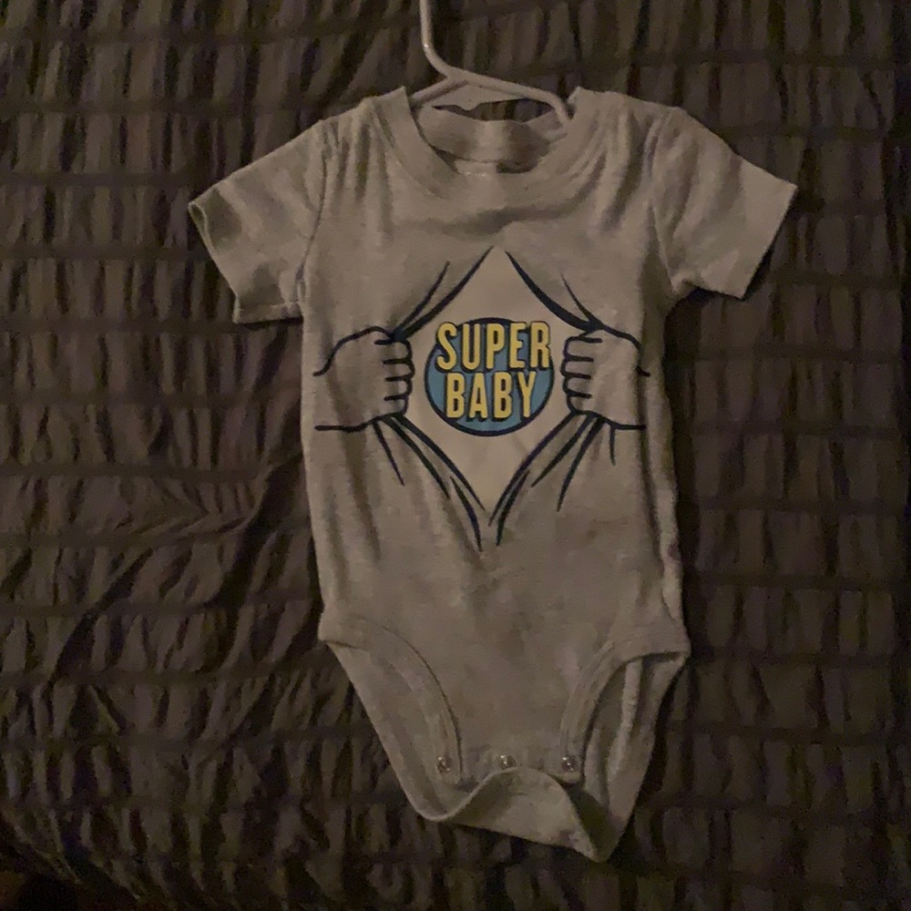 Carter’s 18m old super baby one piece